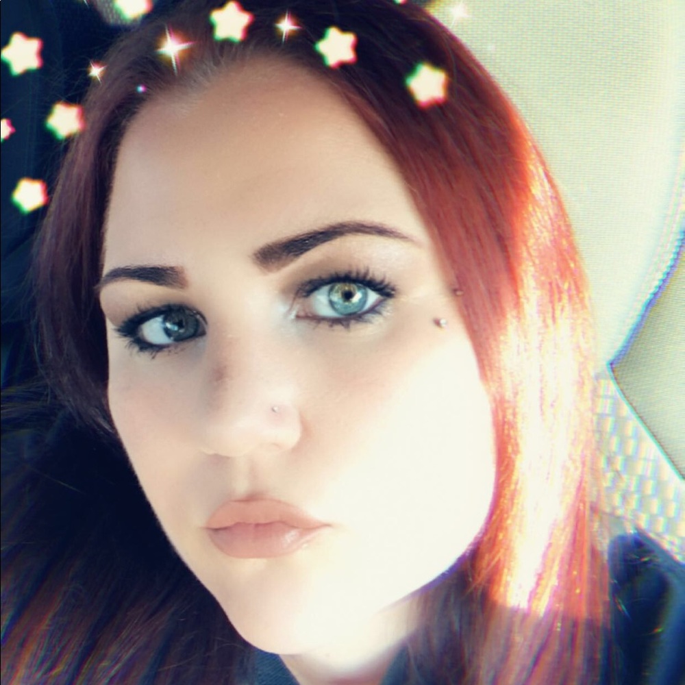 Meet your Posher, Arianna